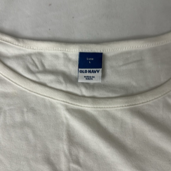 Old Navy Women’s Tshirt, Size L *4 for $20* - Picture 2 of 4